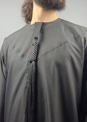 photo-output_4 Qamis Émirati Noir Pure